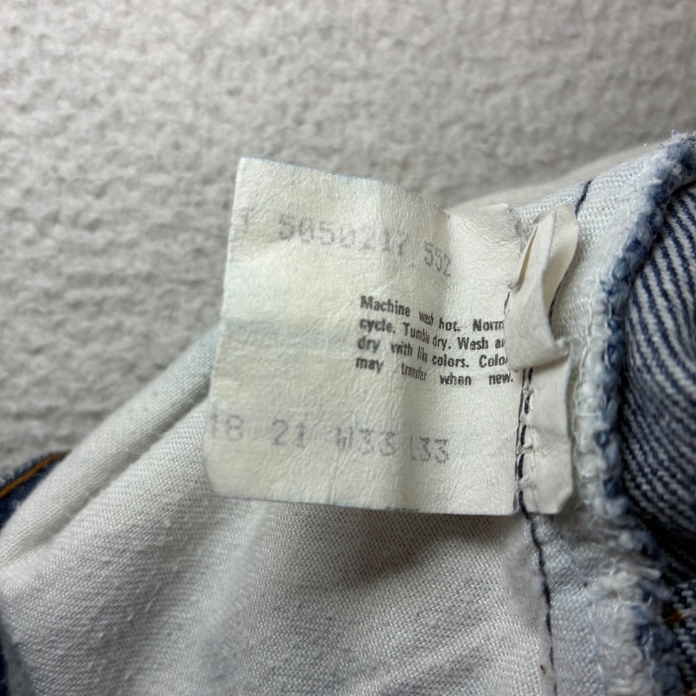 Vintage Levis 505 0217 Selvedge Jeans Men 33x33 Blue Straight Denim USA Made 80s - Picture 5 of 10